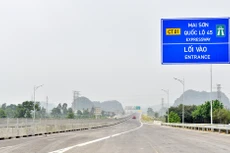 Bộ GTVT vừa có yêu cầu các chủ đầu tư hoàn thành các hạng mục 2 dự án cao tốc Mai Sơn-Quốc lộ 45 và Quốc lộ 45-Nghi Sơn trước ngày 31/12