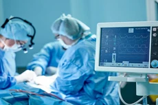 Bộ Y tế cần quy định rõ khái niệm “cấp bách” để áp dụng chỉ định thầu