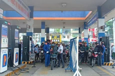Thủ tướng yêu cầu đảm bảo cung ứng điện, xăng dầu