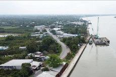 Dự án Xử lý cấp bách sạt lở sông Tiền khu vực xã Tân Mỹ, Mỹ An Hưng B nhà thầu gặp nhiều khó khăn vì vướng mắc mặt bằng nghiêm trọng. Ảnh chỉ mang tính minh họa. Nguồn Internet