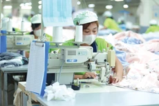Năm 2024, dự toán thu nội địa từ hoạt động sản xuất, kinh doanh là 1.085,2 nghìn tỷ đồng, tăng 3,4% so với ước thực hiện năm 2023. Ảnh: Lê Tiên