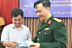 Bị cáo Hồ Anh Sơn (phải) và Phan Quốc Việt