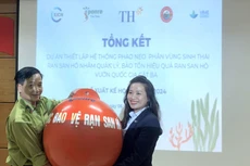 Tập đoàn TH tham gia thả phao neo phân vùng sinh thái rạn san hô tại Cát Bà