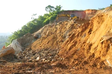 Tài nguyên khoáng sản từ các mỏ/điểm mỏ quy mô nhỏ sẽ được tập trung thành các cụm mỏ quy mô đủ lớn để đầu tư đồng bộ từ thăm dò, khai thác, chế biến Ảnh: Nhã Chi