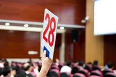 Chính phủ yêu cầu Bộ Tư pháp chủ trì, phối hợp với các bộ, cơ quan liên quan khẩn trương hoàn thiện Đề nghị xây dựng Luật sửa đổi.