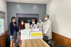 Tổng cộng 16 bệnh viện tại 5 tỉnh thành sẽ được hỗ trợ từ sự đóng góp này của Quỹ Merck Family