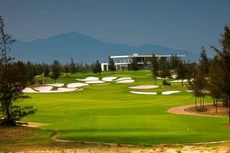 Khoản nợ xấu hơn 800 tỷ đồng của ông chủ sân golf Đầm Vạc bán không ai mua