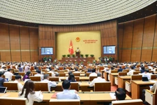 Chủ nhiệm Ủy ban Xã hội của Quốc hội Nguyễn Thúy Anh trình bày Báo cáo giải trình, tiếp thu, chỉnh lý dự thảo Luật Khám bệnh, chữa bệnh (sửa đổi)