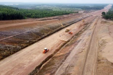 Chưa khi nào mà các đơn vị thi công lại đau đầu vì giá cũng như tình trạng khan hiếm nhiên liệu như hiện nay. Ảnh chỉ mang tính minh họa. Nguồn Internet