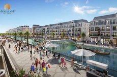 Trải nghiệm “trên bến dưới thuyền” đắt giá tại Bizhouse Canal District