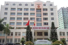 Đề nghị Bộ Chính trị xem xét, thi hành kỷ luật nguyên Bộ trưởng Bộ Giáo dục và Đào tạo Phùng Xuân Nhạ