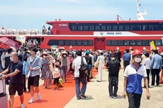 Hơn 2.000 du khách bất ngờ hủy vé đi Lý Sơn. Ảnh minh họa