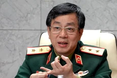 Trung tướng Đỗ Quyết, Phó Bí thư Đảng ủy, Giám đốc Học viện Quân y. Ảnh: Hoàng Thùy.