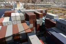 Bộ Ngoại giao hỗ trợ xử lý vụ 100 container điều xuất sang Ý nghi bị lừa