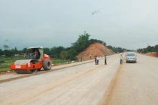 Nhà thầu cần tăng cường huy động vật tư, thiết bị để bù tiến độ