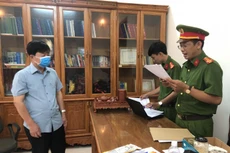 Bắt tạm giam Giám đốc CDC Cà Mau do vi phạm quy định về đấu thầu