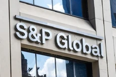S&P Global Ratings nâng xếp hạng tín nhiệm quốc gia dài hạn của Việt Nam lên mức BB+, triển vọng “Ổn định”. Ảnh: Internet