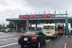 Hai tuyến cao tốc Đà Nẵng-Quảng Ngãi và Nội Bài-Lào Cai sẽ chỉ thu phí không dừng. Ảnh: Vietnam+