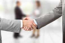 Giá vật liệu, nhân công leo thang khiến nhà thầu thi công các gói thầu xây lắp quy mô lớn, theo loại hợp đồng trọn gói có thể phải gánh nhiều hệ lụy. Ảnh chỉ mang tính minh họa. Nguồn Internet