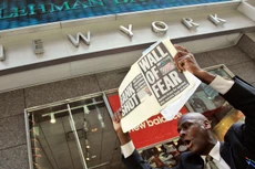 Những thương vụ thua lỗ "khủng" nhất lịch sử tài chính hiện đại