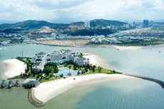 Để nhanh chóng phục hồi nền kinh tế, phải sớm biến Việt Nam thành một điểm đến an toàn, tốt nhất cho các nhà đầu tư và khách du lịch quốc tế. Ảnh: Lê Tiên