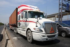 Chi phí logistics cao đang ảnh hưởng không nhỏ tới sức cạnh tranh của doanh nghiệp và hàng hóa Việt Nam. Ảnh: Lê Tiên