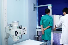 Một số trang thiết bị, vật tư y tế của các gói thầu tại Sở Y tế tỉnh Đắk Nông có giá trúng thầu gấp 1,8 đến 5,7 lần so với giá xác định lại. Ảnh minh họa: Lê Tiên