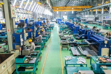 Tổ hợp Cơ khí THACO Chu Lai chế tạo các sản phẩm cơ giới hoá trên toàn bộ chuỗi giá trị sản xuất từ trồng trọt, thu hoạch đến chế biến, vận chuyển, bảo quản