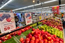 Việc ký kết RCEP sẽ tạo nên một cú hích mới cho sự phát triển thương mại giữa 10 thành viên của ASEAN và các đối tác Trung Quốc, Nhật Bản, Hàn Quốc, Australia, New Zealand. Ảnh: Lê An