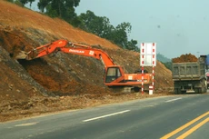 Trong 2 năm qua, Công ty TNHH Xây dựng An Quốc Duy được công bố trúng 26 gói thầu do Ban Quản lý dự án đầu tư xây dựng huyện Đất Đỏ (tỉnh Bà Rịa - Vũng Tàu) mời thầu. Ảnh minh họa: Nhã Chi