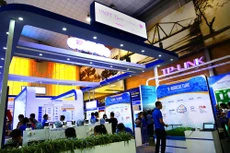 Trong giai đoạn tới, Việt Nam cần phát triển doanh nghiệp nhà nước quy mô lớn, phát huy vai trò mở đường, dẫn dắt doanh nghiệp thuộc các thành phần kinh tế khác. Ảnh: Lê Tiên