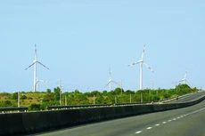 4 dự án nhà máy điện gió tại huyện Krông Búk, tỉnh Đắk Lắk có tổng quy mô công suất 200 MW. Ảnh: Lê Tiên