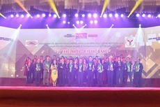 Công ty BĐS BIM Land (thuộc Tập đoàn BIM Group) vinh dự và tự hào nhận được giải thưởng thương hiệu mạnh uy tín liên tục trong 5 năm qua.