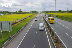 Trong tháng 10/2020 sẽ hạn chế phương tiện vào cao tốc TPHCM - Trung Lương để nâng cấp hệ thống chiếu sáng