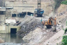 Thủy điện Thượng Nhật tại huyện miền núi Nam Đông chưa được phép tích nước, trong đợt bão số 9 đã không chấp hành công điện khẩn của tỉnh Thừa Thiên Huế. Ảnh: Báo Thừa Thiên Huế