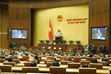 Chủ tịch Quốc hội Nguyễn Thị Kim Ngân phát biểu kết luận Phiên chất vấn sáng 10/11. Ảnh: TTXVN