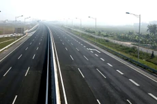 Các dự án thành phần đầu tư theo phương thức PPP thuộc Dự án Xây dựng trên tuyến Bắc - Nam phía Đông giai đoạn 2017 - 2020 đang được Bộ GTVT mời thầu. Ảnh chỉ mang tính minh họa. Nguồn Internet