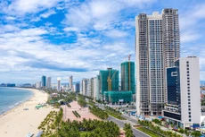 Theo vị chuyên gia, nếu “hợp thức hóa” các dự án condotel
thành nhà ở sẽ phá vỡ quy hoạch, làm gia tăng áp lực lên hệ thống hạ tầng đô thị.