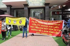 Các khách hàng khiếu nại hành vi lừa đảo của Công ty Hoàng Kim Land