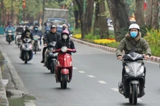 Hà Nội trời rét, nhiệt độ thấp nhất đêm nay 12-14 độ C.