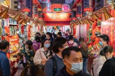 Nền kinh tế Trung Quốc đang phục hồi mạnh sau đại dịch - Ảnh: Bloomberg.