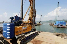 Công ty CP Tập đoàn ĐUA FAT hoạt động trong lĩnh vực san lấp mặt bằng, xử lý nền móng công trình… Ảnh: NC st