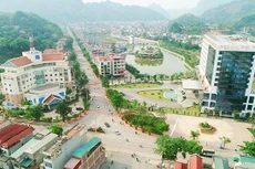 Nhà đầu tư đăng ký thực hiện Dự án Khu dân cư mới Phù Hoa (huyện Phù Yên, Sơn La) phải có tối thiểu 2 dự án tương tự là dự án xây dựng khu đô thị, nhà ở thương mại… Ảnh: Huy Ngoan