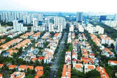 Bộ Kế hoạch và Đầu tư đề nghị Ngân hàng Nhà nước cung cấp số liệu cập nhật về tốc độ, xu hướng tăng trưởng tín dụng của một số ngành, lĩnh vực, đặc biệt là bất động sản. Ảnh: Lê Tiên