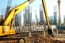 Các vụ việc tranh chấp trong lĩnh vực xây dựng gửi đến Trung tâm Trọng tài quốc tế Việt Nam xử lý mấy năm gần đây tăng nhanh, giá trị tranh chấp lên đến gần 10.000 tỷ đồng. Ảnh: Lê Tiên