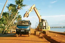 Dự án Hạ tầng cơ bản cho phát triển toàn diện tỉnh Quảng Bình có tổng mức đầu tư 43,29 triệu USD, gồm vốn vay Ngân hàng Phát triển châu Á và vốn đối ứng của Việt Nam. Ảnh minh họa: Lê Tiên