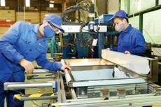 Trong tháng 5/2021, cả nước có 11.603 doanh nghiệp đăng ký thành lập mới với số vốn đăng ký là 150,6 nghìn tỷ đồng, tăng lần lượt 8,1% và 33,6% so với cùng kỳ năm trước. Ảnh: Lê Tiên