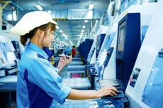 Kim ngạch xuất khẩu của khu vực có vốn đầu tư nước ngoài 5 tháng đầu năm 2021 đạt 97,88 tỷ USD, tăng 36,3% so với cùng kỳ năm trước. Ảnh: Lê Tiên