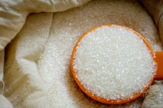 7 doanh nghiệp trúng đấu giá 97.000 tấn đường nhập khẩu