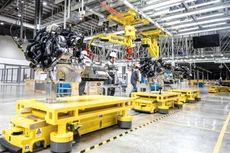 Trong 6 tháng đầu năm, khu vực công nghiệp và xây dựng tăng trưởng 8,36%, đóng góp 59,05% vào mức tăng chung của nền kinh tế. Ảnh: Lê Tiên